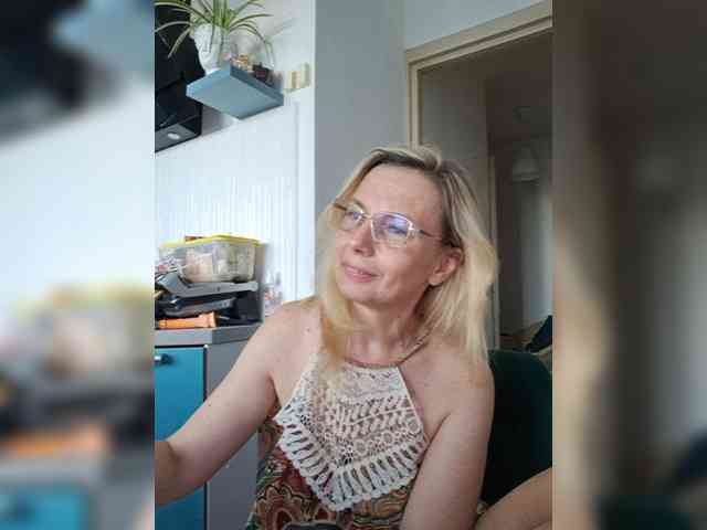 ShiningMILF