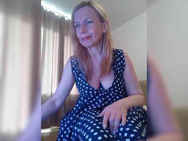 ShiningMILF webcam