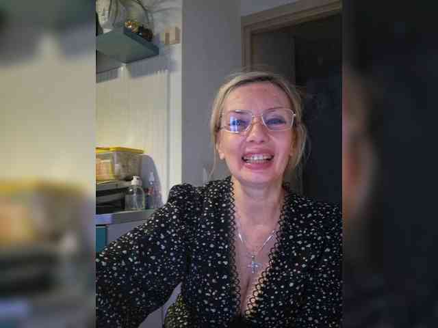 ShiningMILF ShiningMILF