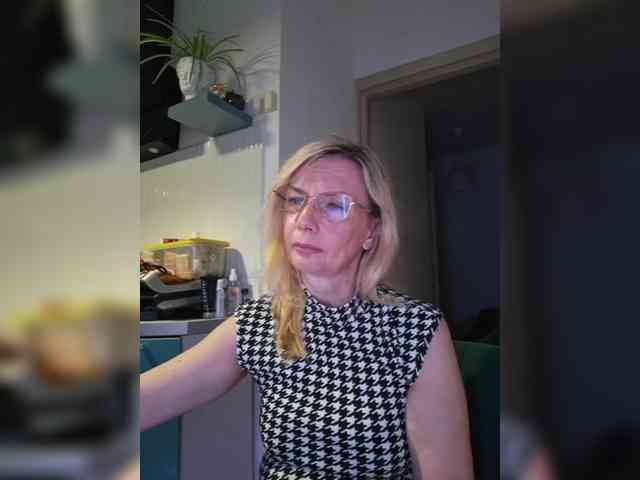 ShiningMILF - Girl 