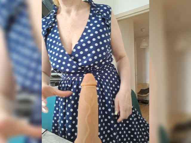 ShiningMILF