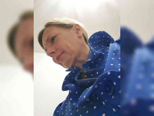 ShiningMILF webcam