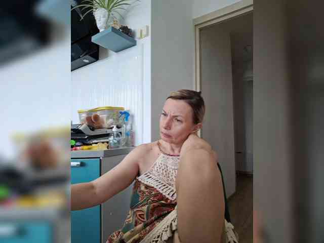 ShiningMILF Sex Cam Show