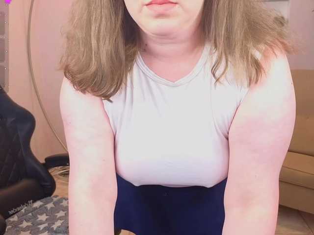 ImKarolinaa live cam on BongaCams