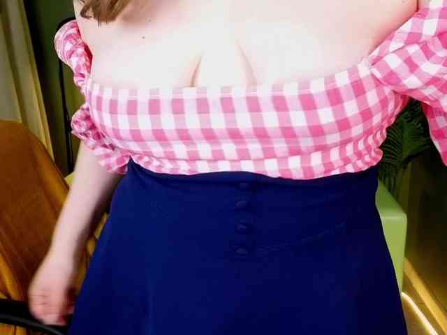 ImKarolinaa webcam
