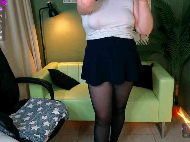 ImKarolinaa webcam