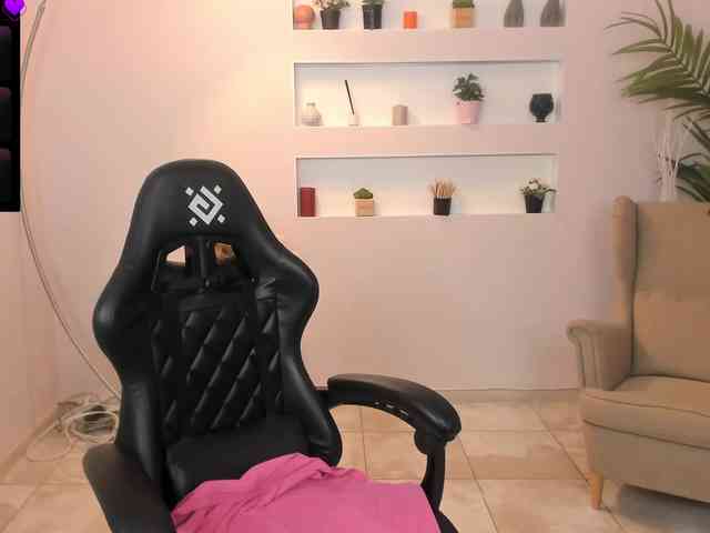 ImKarolinaa webcam