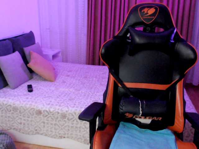 MayaClover live cam on BongaCams