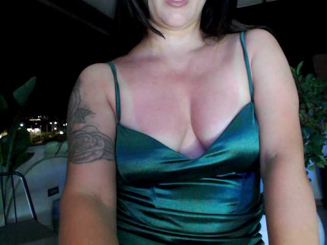 MayaClover live webcam show