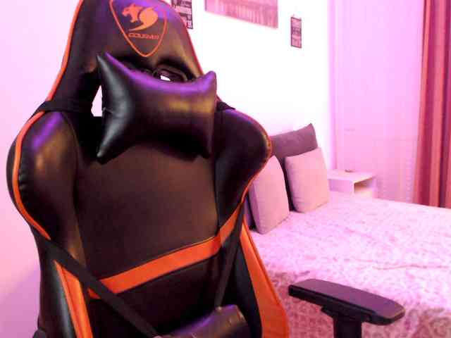 MayaClover webcam