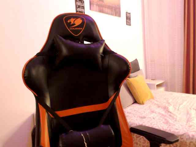 MayaClover webcam