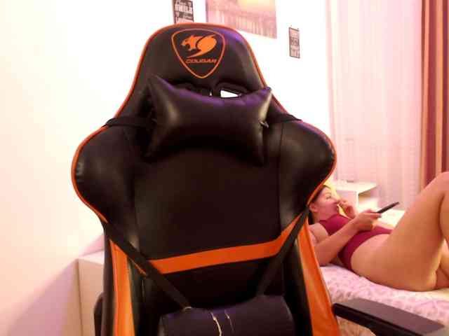 MayaClover webcam