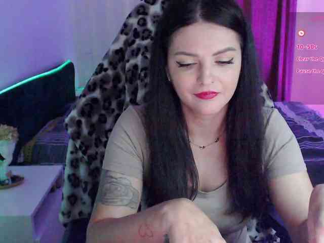 Modella: MayaClover