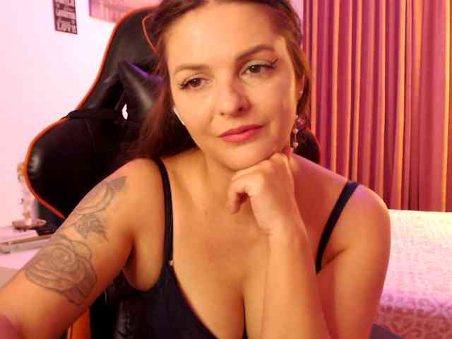 Modella: MayaClover