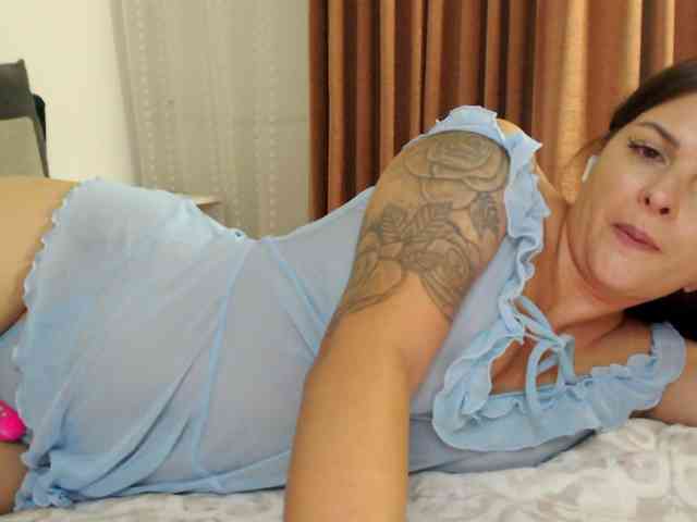 MayaClover webcam