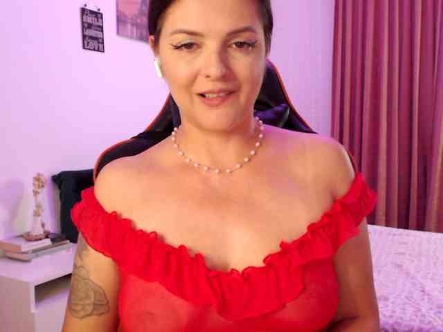 Modella: MayaClover