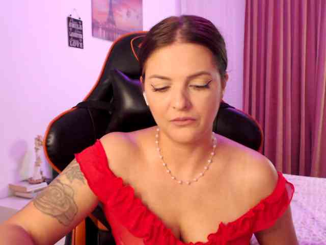 Modella: MayaClover