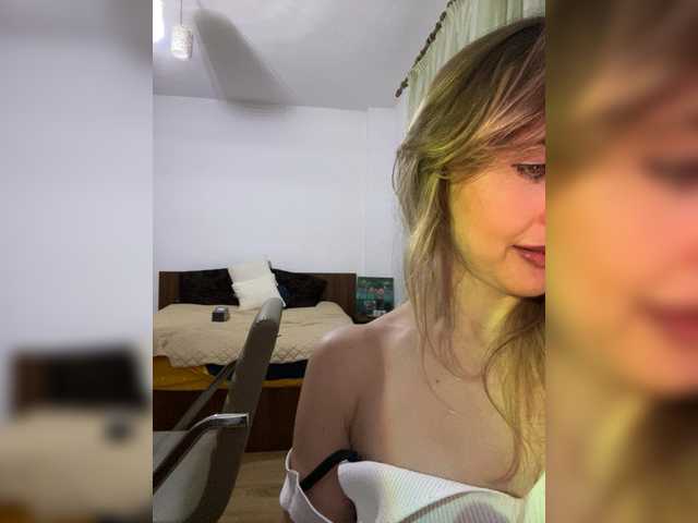 LunaSecret1's BongaCams show and profile