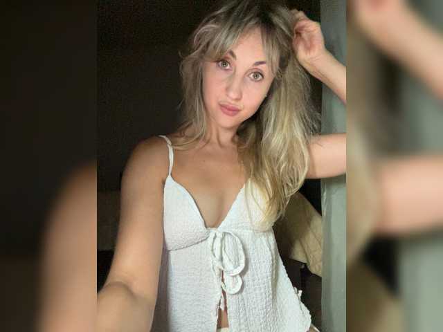 LunaSecret1 live cam on BongaCams
