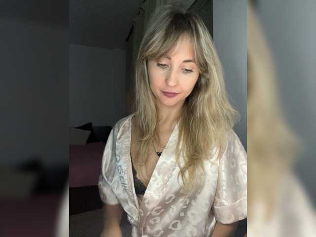 LunaSecret1 live cam on BongaCams