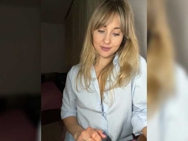 LunaSecret1 live cam on BongaCams