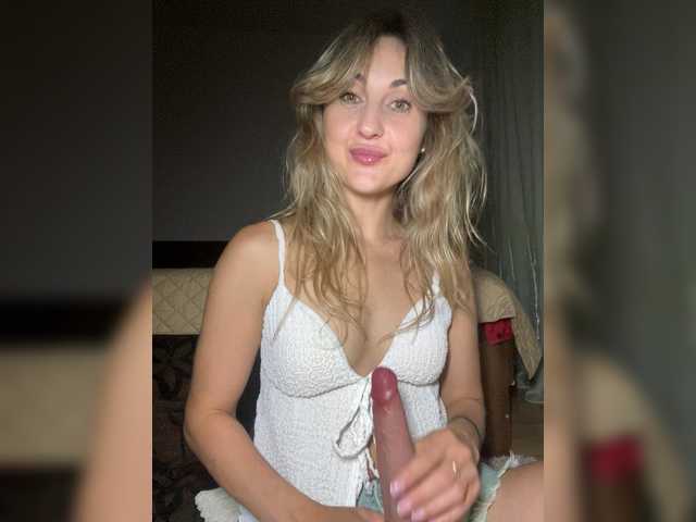 LunaSecret1 live cam on BongaCams