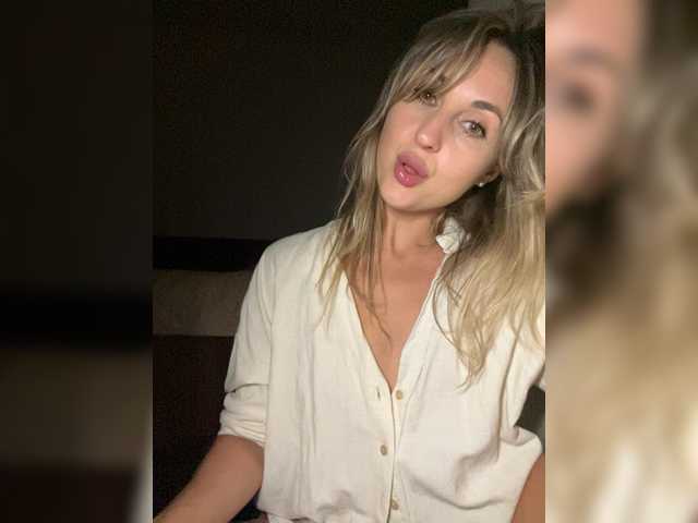 LunaSecret1 live cam