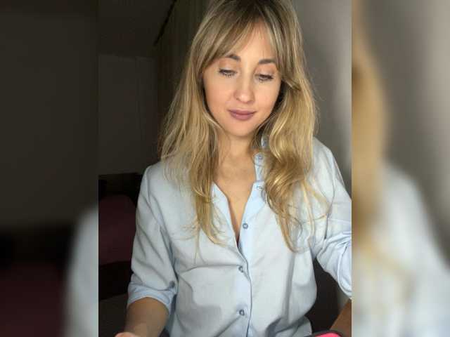 LunaSecret1 live cam on BongaCams