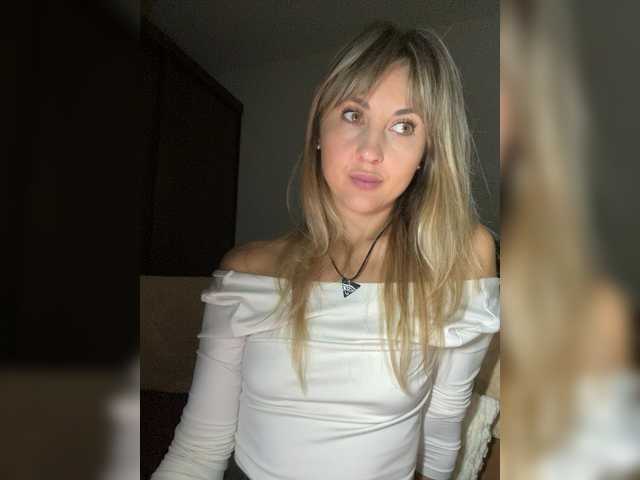 LunaSecret1 live cam on BongaCams