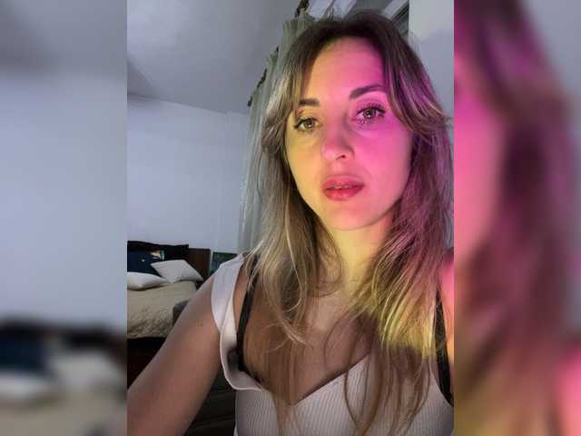 LunaSecret1's BongaCams show and profile