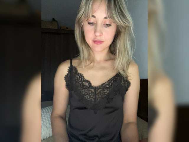 LunaSecret1 live webcam show