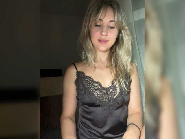 LunaSecret1 live cam on BongaCams