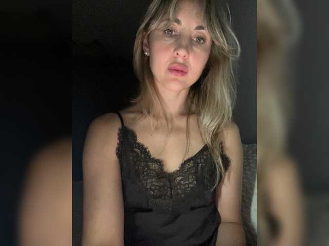 LunaSecret1 live webcam show