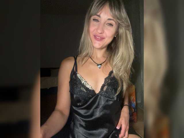 LunaSecret1 live cam on BongaCams