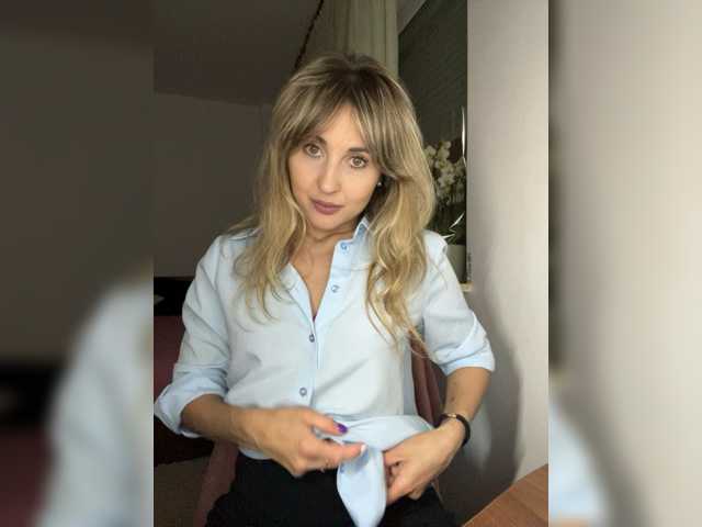 LunaSecret1 live cam on BongaCams