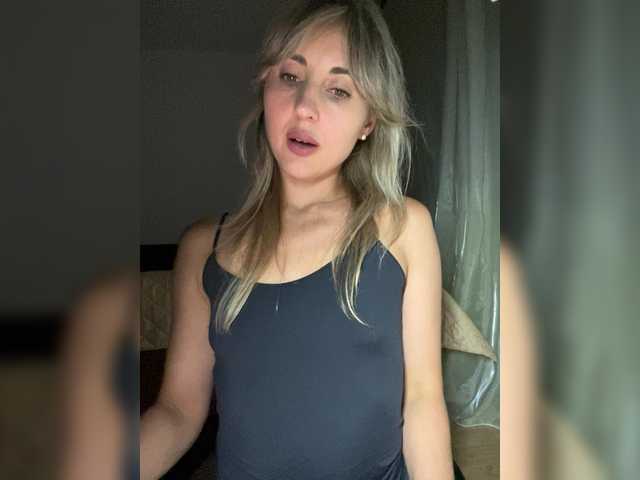 LunaSecret1 live cam on BongaCams