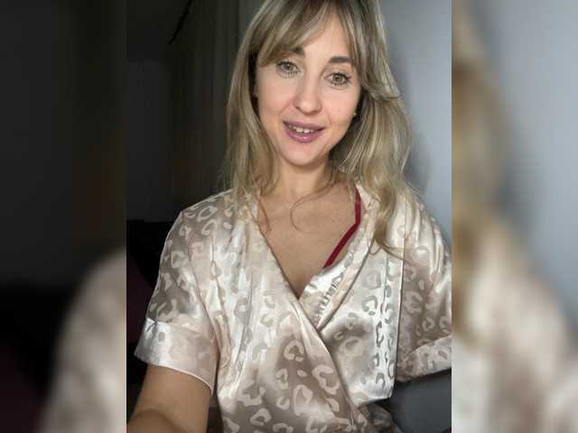 Lunasecret1 live cam