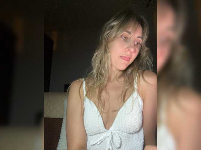 LunaSecret1 live cam on BongaCams