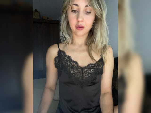 LunaSecret1 live webcam show