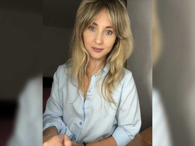 LunaSecret1 live cam on BongaCams