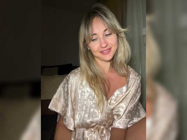 LunaSecret1 live cam on BongaCams