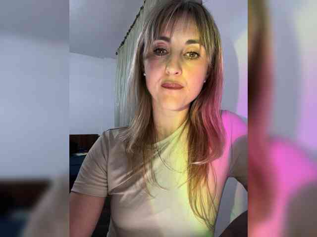 LunaSecret1 webcam