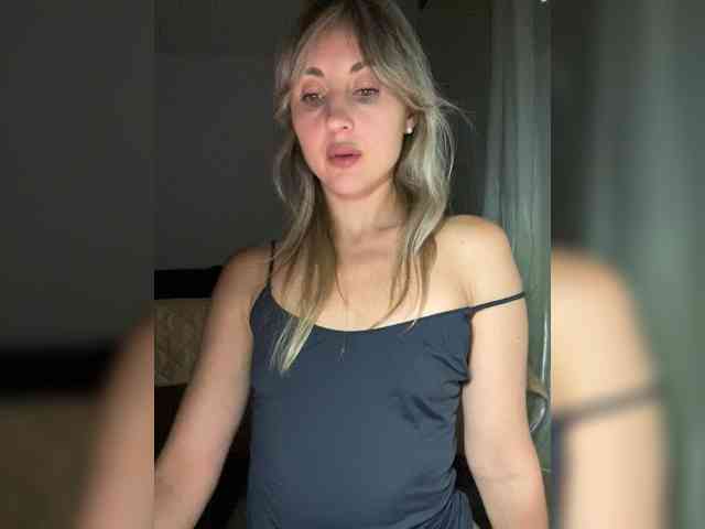 LunaSecret1 Live Webcam on BongaCams