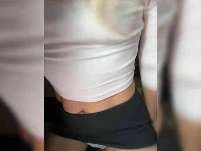 LunaSecret1 webcam