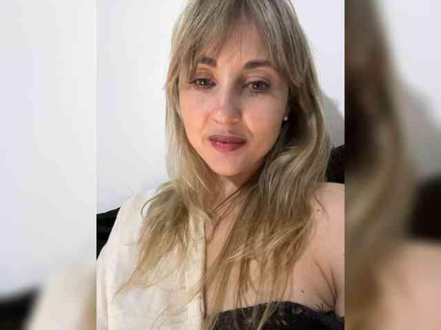LunaSecret1 webcam