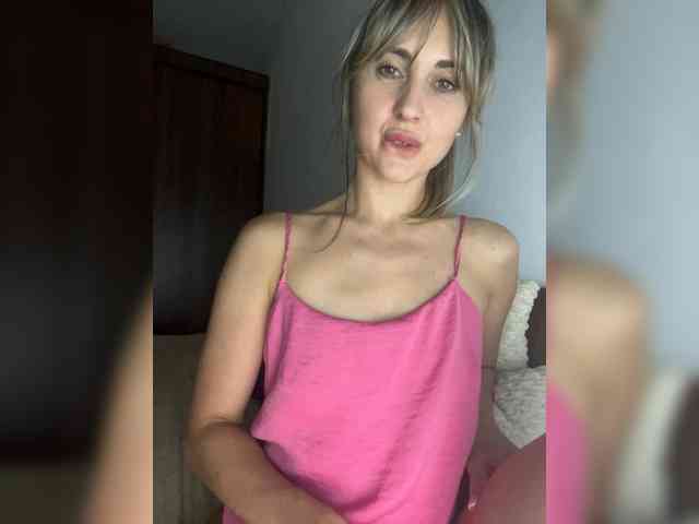LunaSecret1 webcam