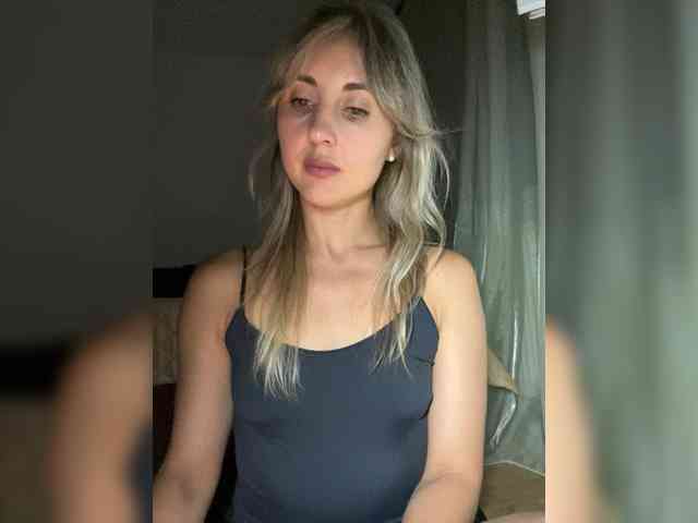 LunaSecret1 webcam