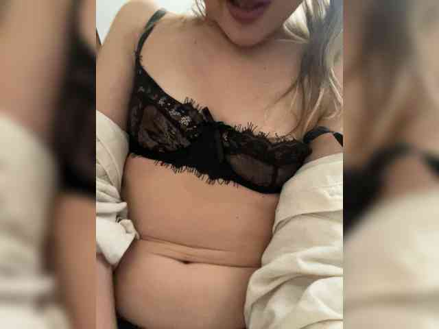 LunaSecret1 webcam