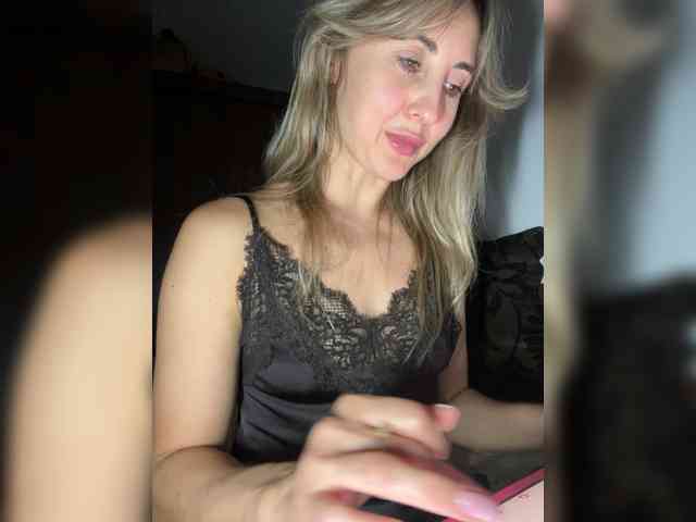 LunaSecret1 Sex Cam Show