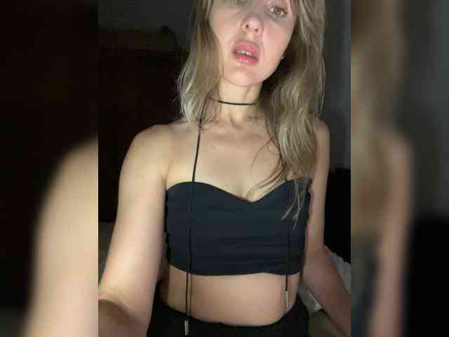 LunaSecret1 webcam